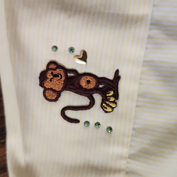 ShipShe Embroidered Blouse Size Large - Picture 10 of 13